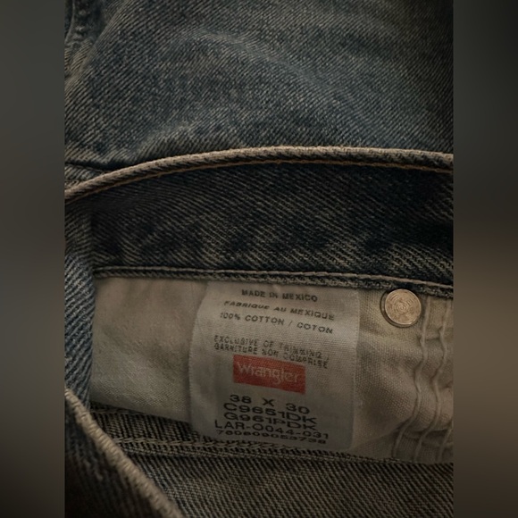 Wrangler Small Jean Booty Shorts - Picture 3 of 4